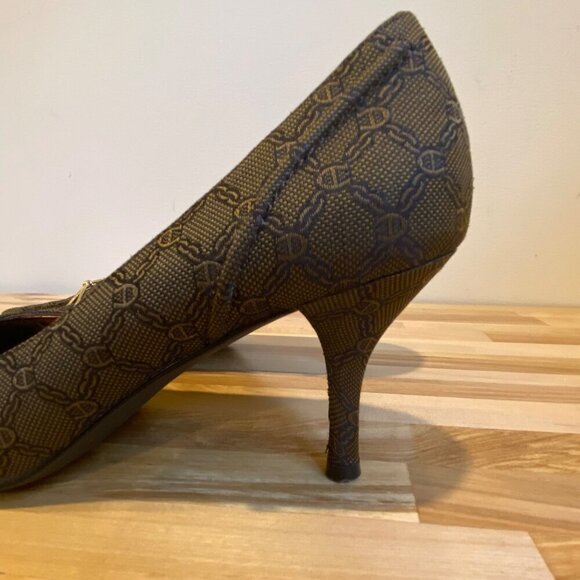 Etienne Aigner Brown Designer Patterned Kitten Heels tan brown gold bow Size 5.5 - Picture 8 of 16